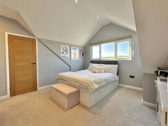 Bedroom 3.jpeg