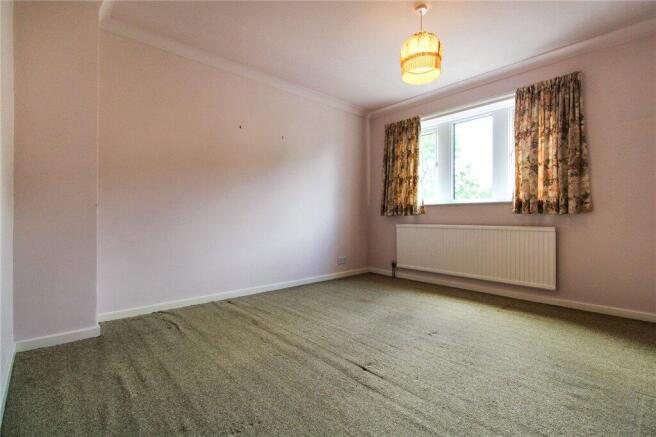 3 bed Terraced for sale Image 9