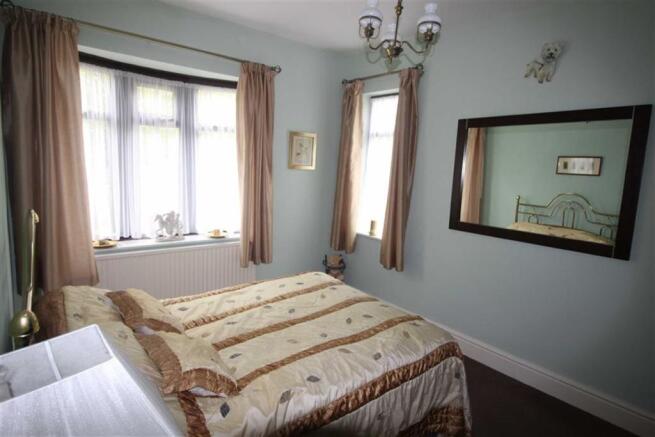 Bedroom no.2 front: