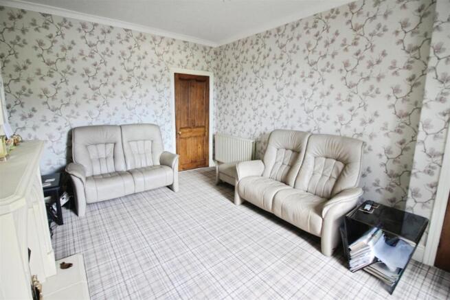 4 bed Terraced for sale Image 4