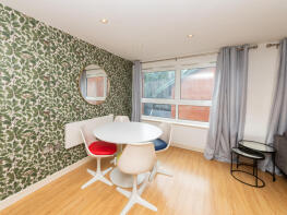 Flat 7, 11 Forbury View, Blagrave Street, Reading RG1 1PJ