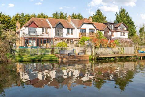 Waterside Mews, Stoughton Road, Guildford, GU1