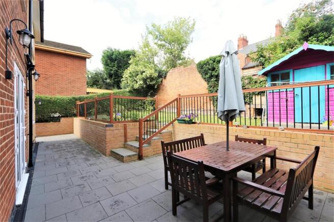 PLEASANT REAR GARDEN