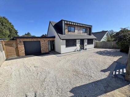 Anderwood Drive, Sway, Lymington, Hampshire, SO41