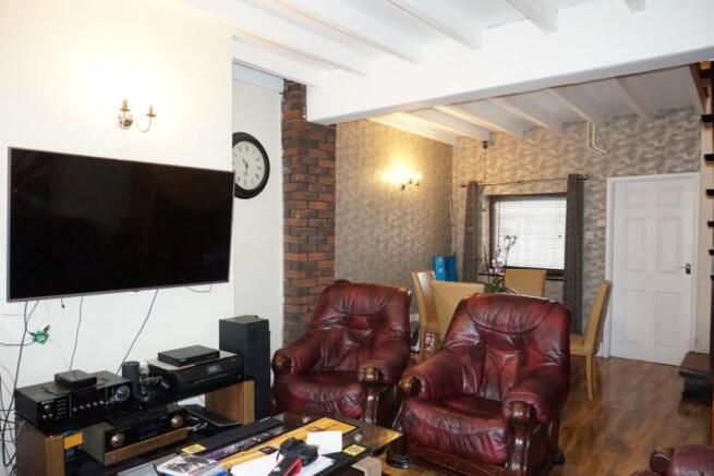 Living Room / Dining Room