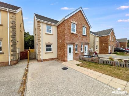 Maes Abaty, Whitland