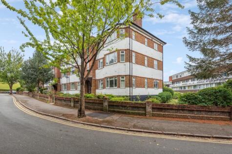 Garrison Court, Hitchin, SG4