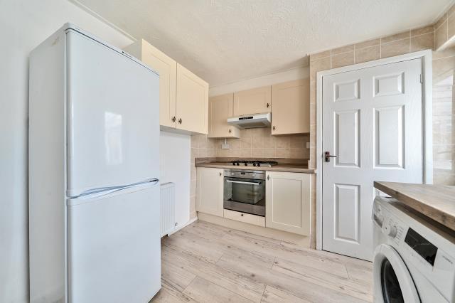 Lenton Road, Banbury photo 4