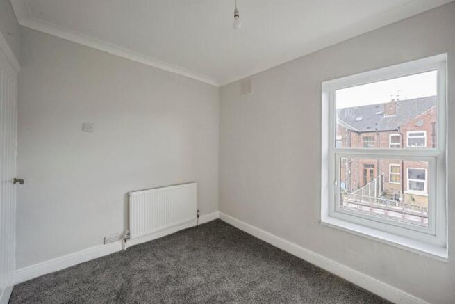 3 bed Terraced for sale Image 12