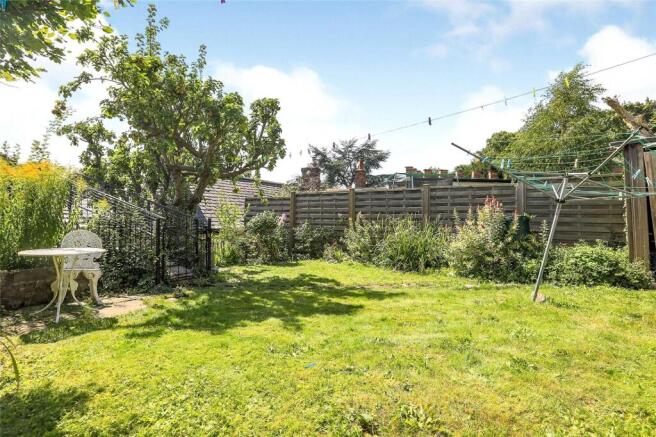 4 bed Semi-Detached for sale Image 8