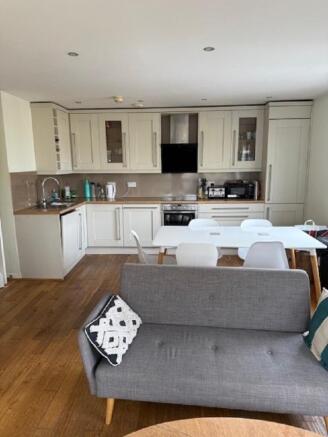 Kitchen/Dining Area