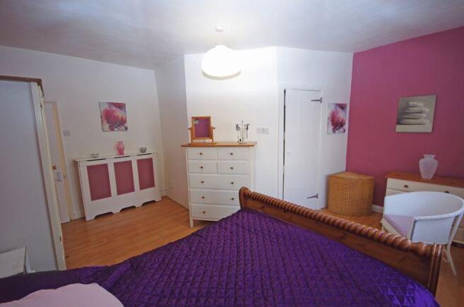 Bed 1