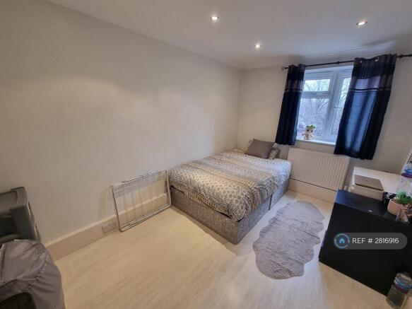 Secondary Bedroom - Unfurnished