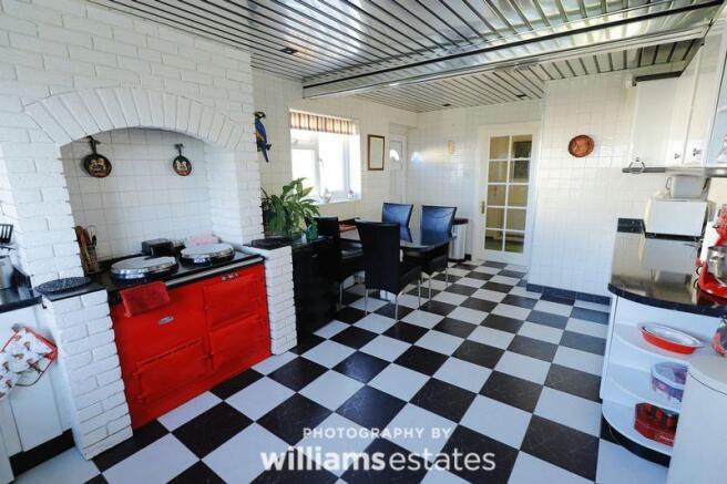 Kitchen/Diner 3
