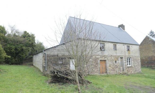 Photo 1