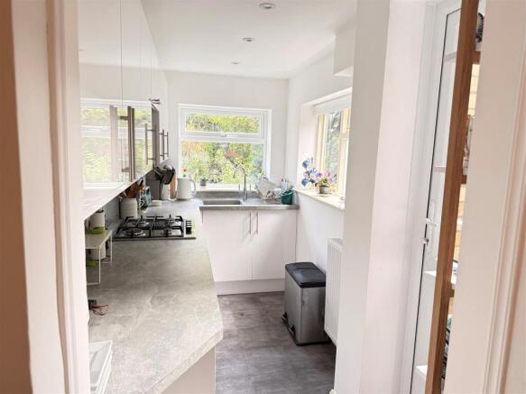 New Road - Kitchen 1.jpg