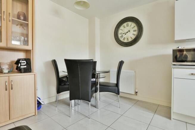 3 bed End of Terrace for sale Image 6