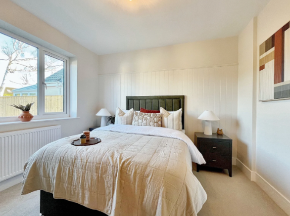 3 bed Detached Bungalow to rent Image 7
