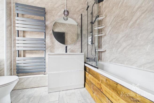 3 bed Terraced for sale Image 6