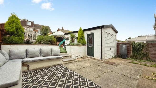 3 bed Semi-Detached for sale Image 12