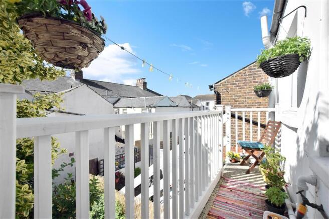 Balcony / Terrace