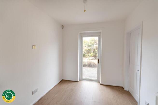 2 bed House for sale Image 5