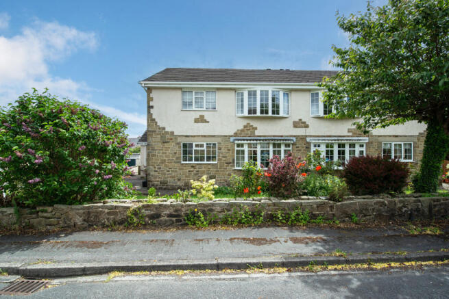 2 bed Apartment for sale Image 4
