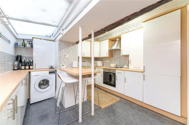 2 bed Detached for sale Image 4