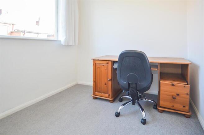 2 bed Terraced for sale Image 7