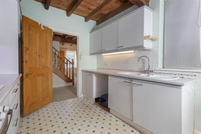 3 bed Terraced for sale Image 10