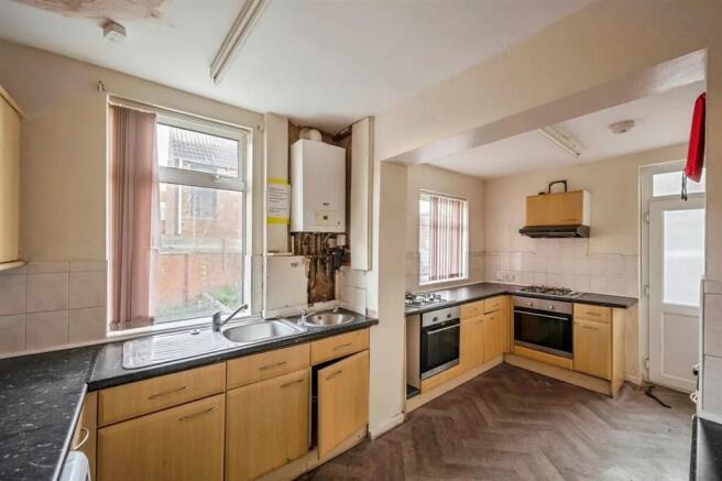 6 bed End of Terrace for sale Image 4