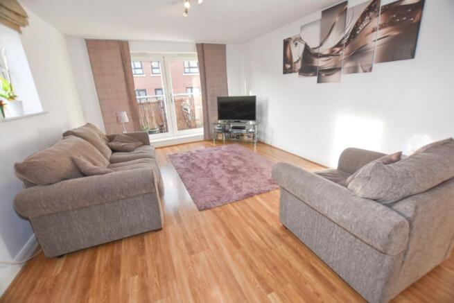 Apartment Living Rm
