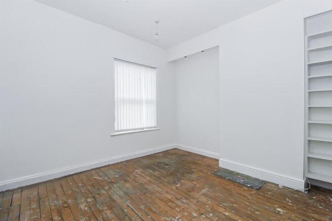 2 bed Terraced for sale Image 4