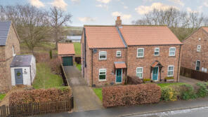 Hope Cottage, Salents Lane, Wharram Le Street, Malton YO17 9TL