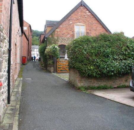 Barn Lane