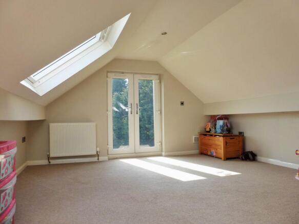 First Floor Lo...