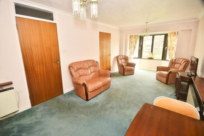 Lounge/Diner