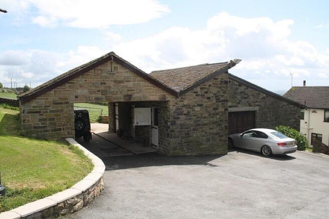 Stables / garage