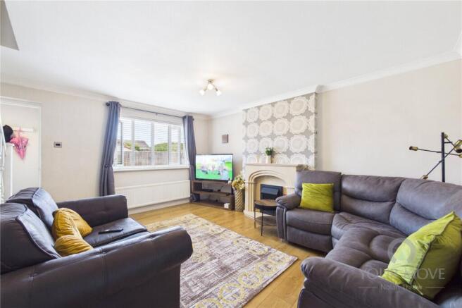 Belstead Road, Abington Vale, Northampton, NN3 photo 4