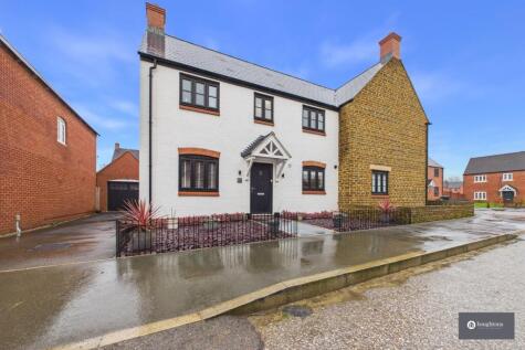 Field View, Brackley, NN13