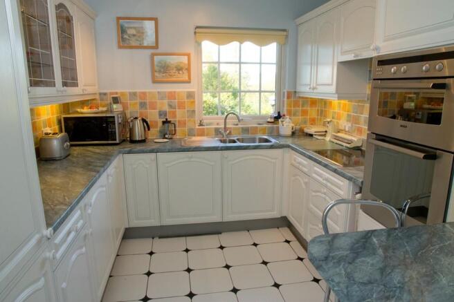 Fitted Kitchen