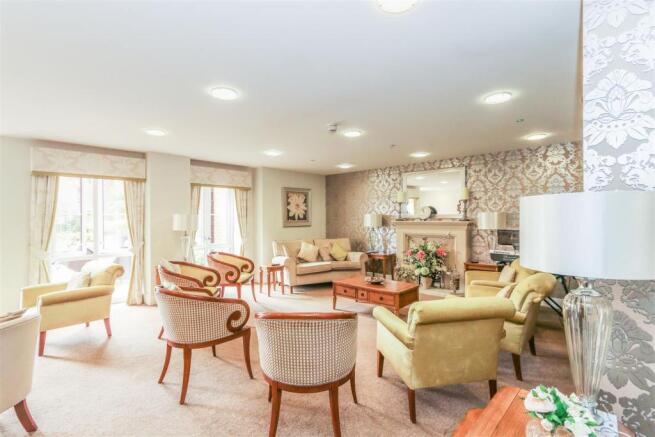 Homeowners Lounge.jpg
