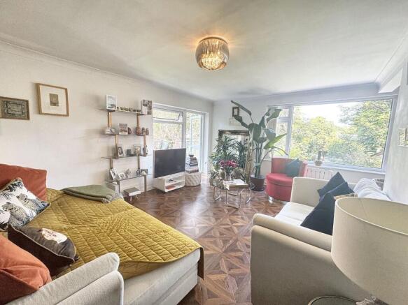 Chatsworth Road, Worsley, M28 photo 4