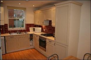 KITCHEN-1