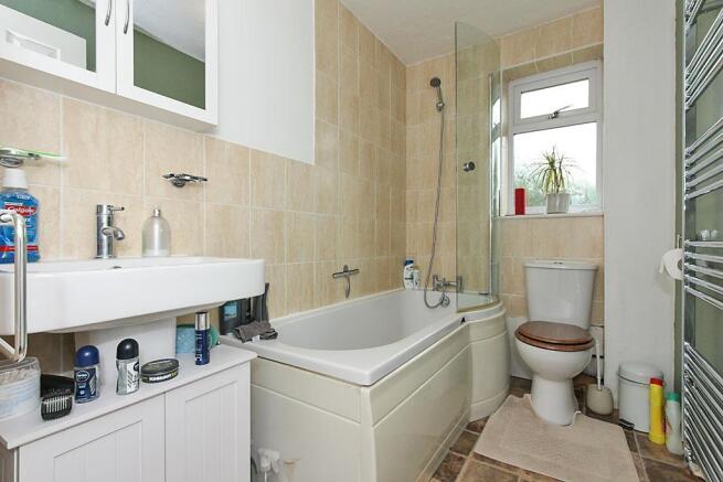 Mou-Bathroom.jpg