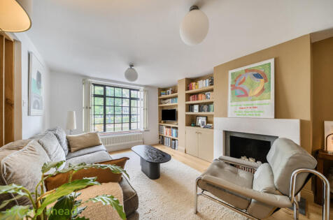 Central Hill, London, SE19