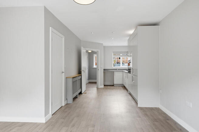 2 bed House for sale Image 7
