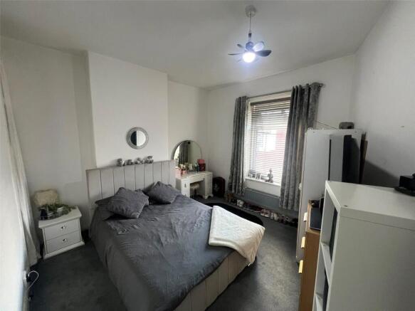 2 bed Terraced for sale Image 7