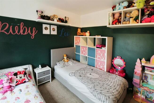Photo 9