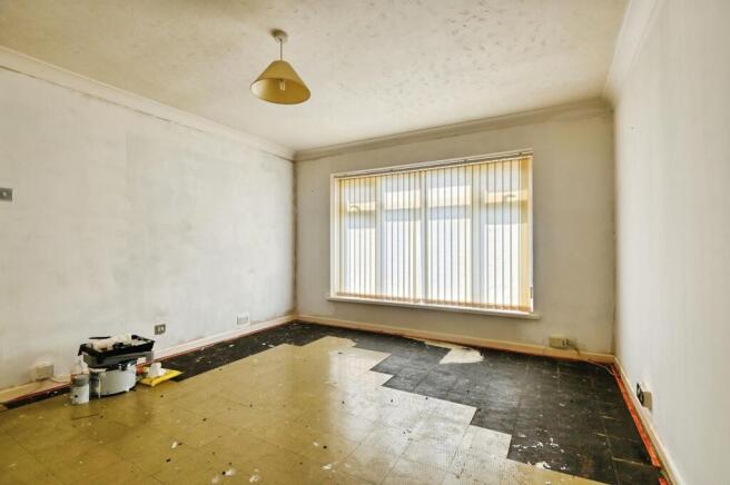 Heathmere Drive, Birmingham, B37 photo 4